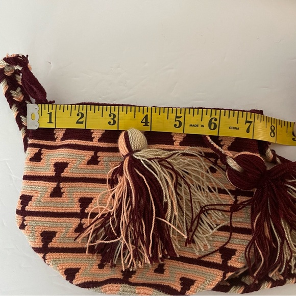 Small Wayuu crotchet crossbody bag - Picture 14 of 15